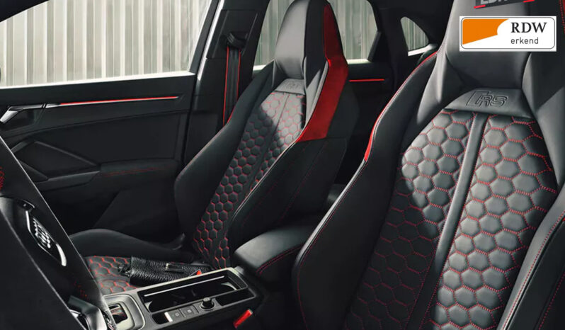 
								Audi RSQ3 2.5 TFSI v5 Quattro full									