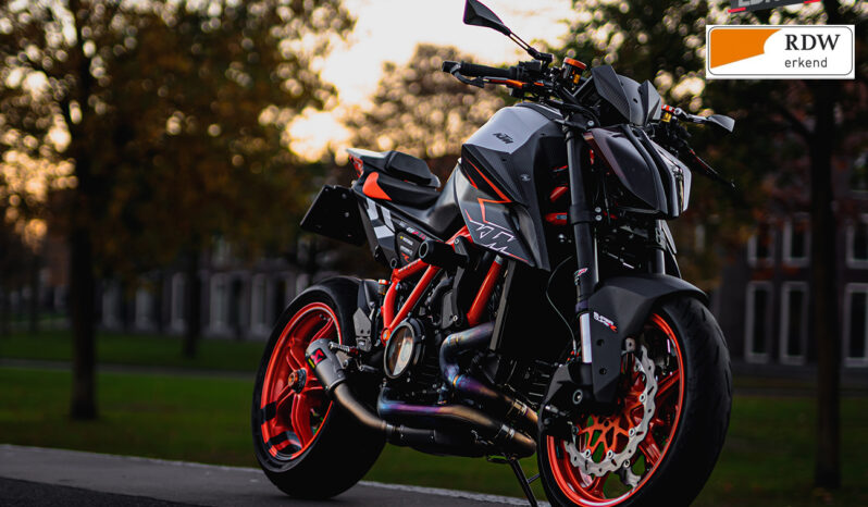 
								KTM SUPERDUKE 1290 R EVO UNIEK Carbon. full									
