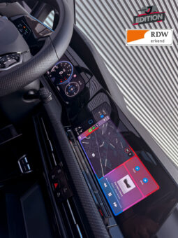 
										Volkswagen GOLF VIII R-Line 4motion 2.0TSI full									