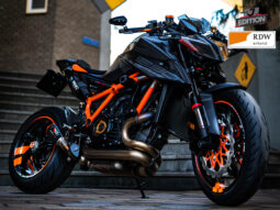 
										KTM SUPERDUKE 1290 R Special full									
