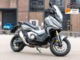 Honda X-ADV 750 SPLINTERNIEUW!