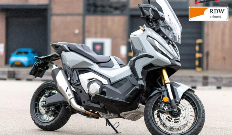 
								Honda X-ADV 750 SPLINTERNIEUW! full									