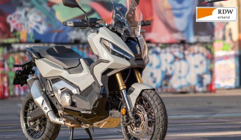 
								Honda X-ADV 750 SPLINTERNIEUW! full									