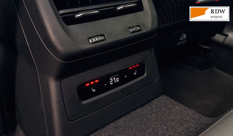 
								Audi S5 Avant 3.0 TFSI | Exclusive | Head up | RS full									