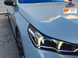 
										BMW 5 serie 520i High Executive M Sport Pro full									