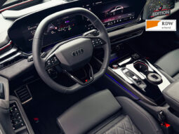 
										Audi S5 Avant 3.0 TFSI | Exclusive | Head up | RS full									