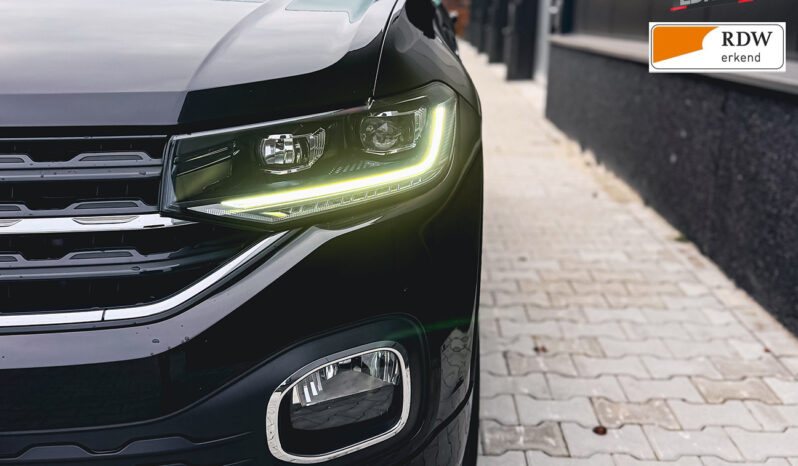 
								VW T-Cross 1.5 tsi 3x R-Line DSG Full Option full									